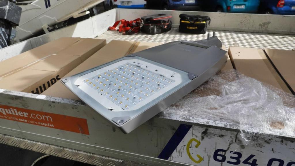 Una luminaria con tecnología led.