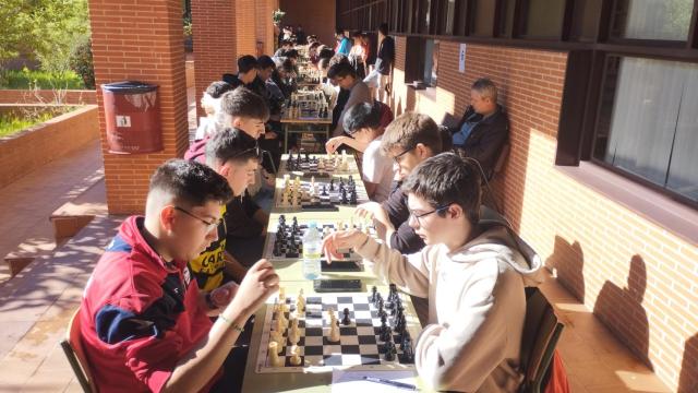 Participantes en el  IV Torneo de Ajedrez del IES Torrente Ballester