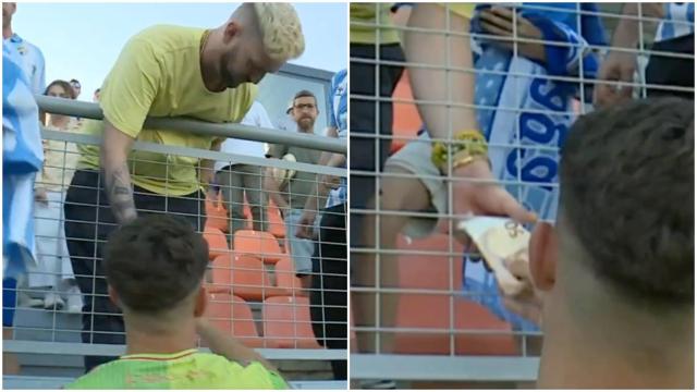 Un futbolista del Málaga le vende su camiseta a un aficionado por 50 euros