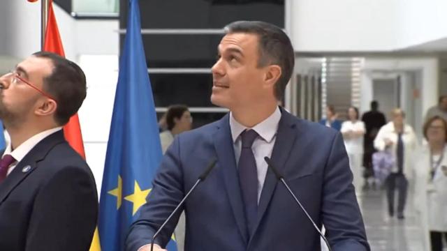 El presidente del Gobierno, Pedro Sánchez, este lunes en Oviedo.