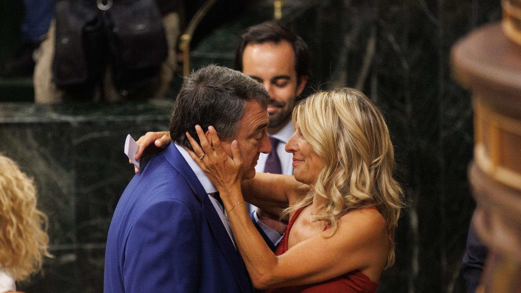 El portavoz del PNV en el Congreso, Aitor Esteban, y la líder de Sumar, en una imagen de archivo.