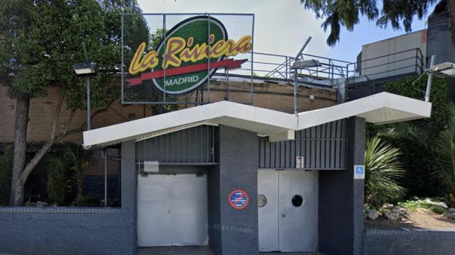 Entrada de la sala La Riviera.