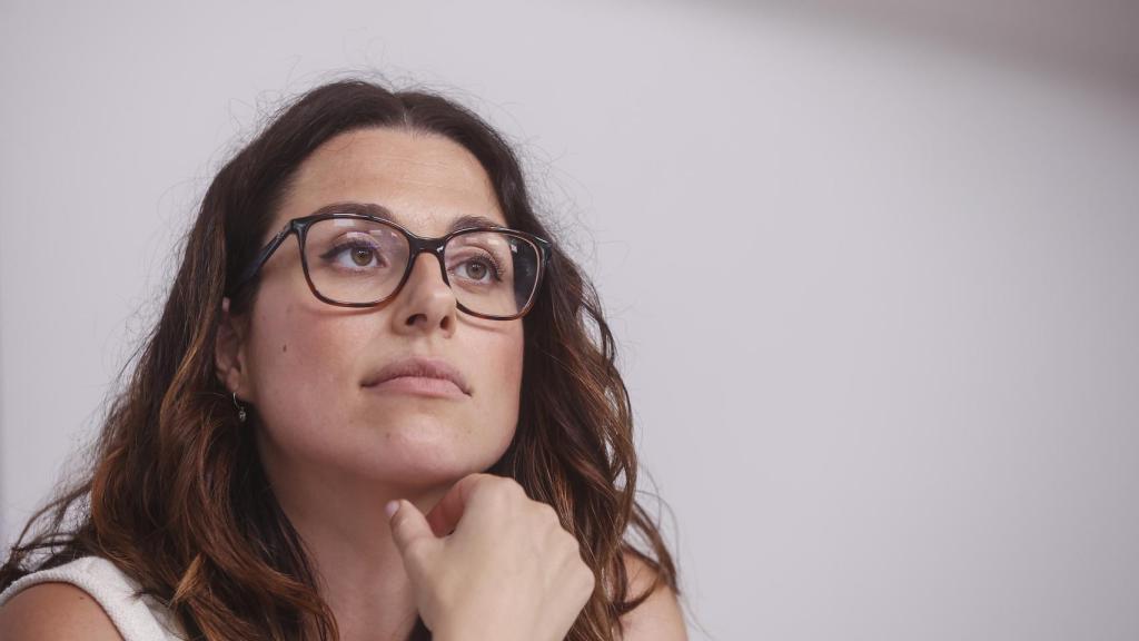 La exvicepresidenta y portavoz del Consell, Aitana Mas, durante una rueda de prensa.