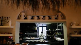Este restaurante estrella Michelín de Valencia, en un palacete del siglo XIX, ofrece su menú a mitad de precio