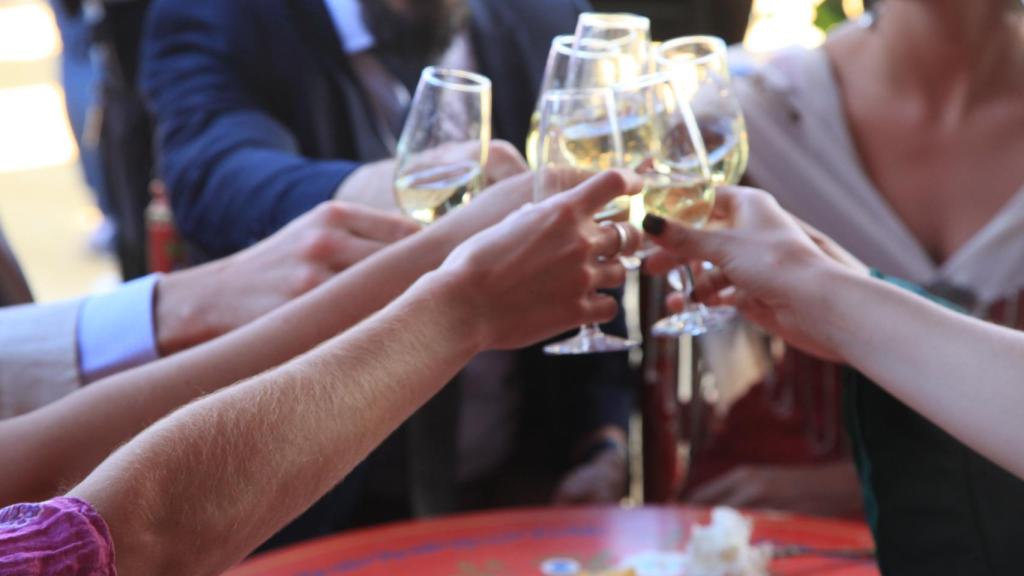 La manzanilla de Sanlúcar es la estrella de la Feria de Abril