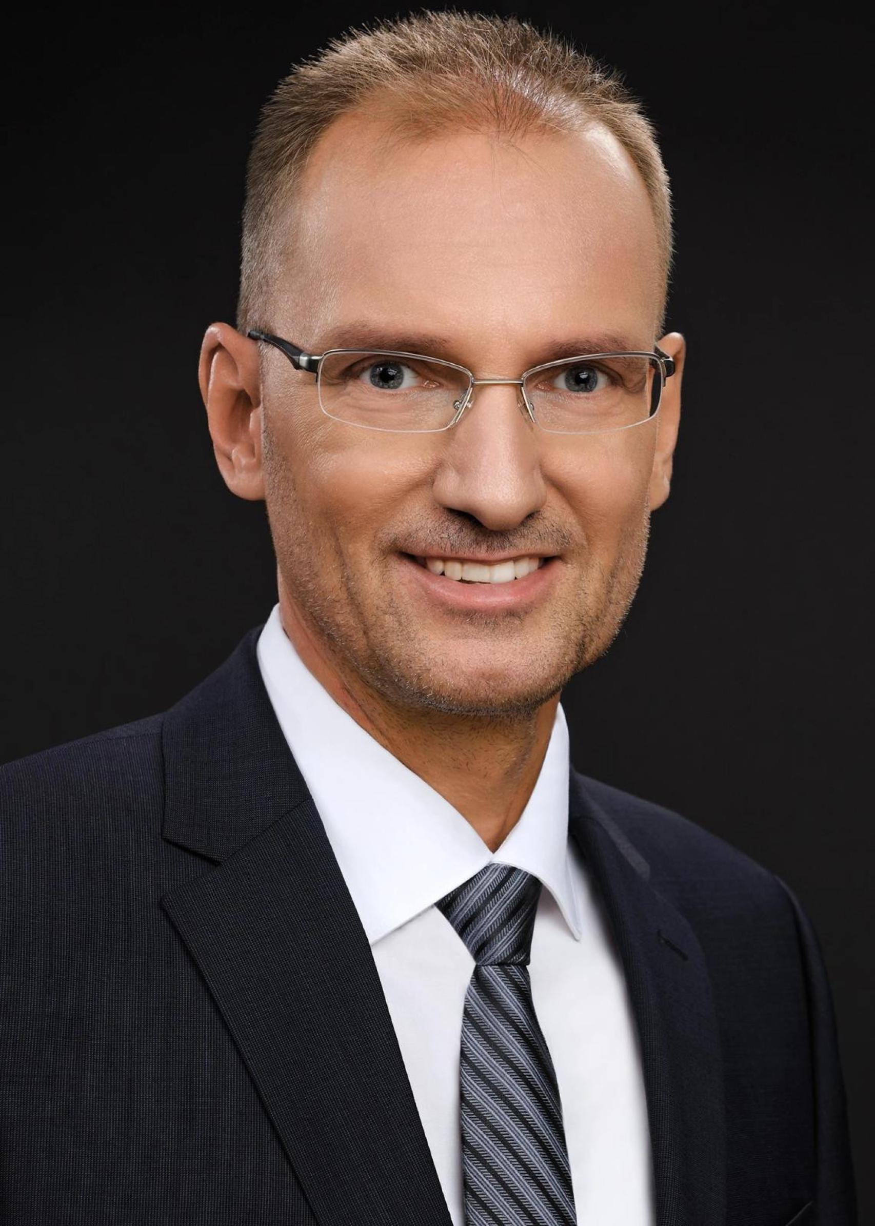 Andreas Rottmann. EE