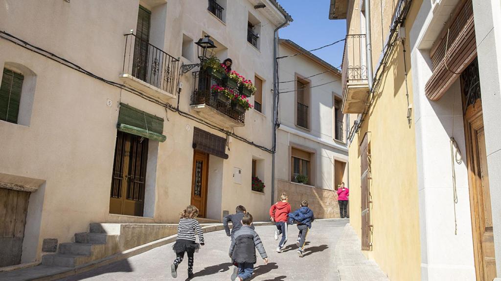 Imagen de una calle de Benillup.