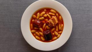 Esta es la Mejor Fabada del Mundo: se elabora en un restaurante de un Avilés con menú del día por 12€