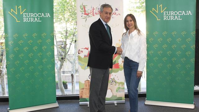 Firma del convenio en Albacete.