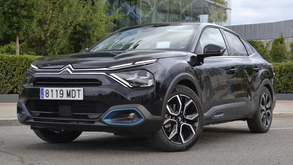 Citroën ë-C4 X.