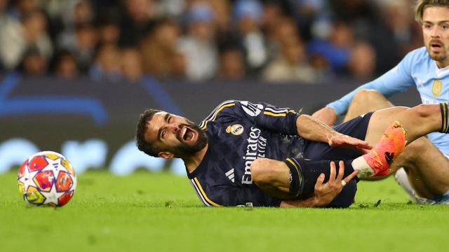 Grealish, tras realizar una entrada sobre Carvajal