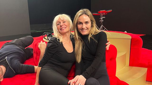 María Bas y Vero Mejías tras uno de los ensayos de la coreografía para 'Zorra'.