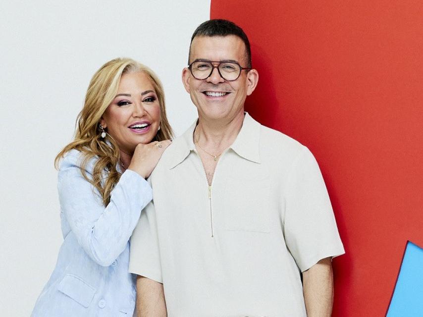 Adrián Madrid con Belén Esteban.