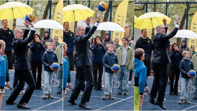 Felipe VI, en un fotomontaje, en la Fundación Cruyff.