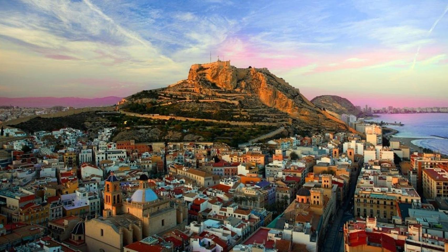 El espectacular castillo elegido por Amenábar para grabar su próxima película.