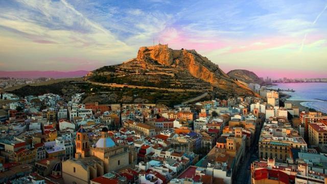El espectacular castillo elegido por Amenábar para grabar su próxima película.