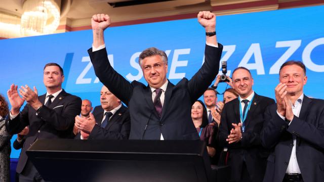 El primer ministro croata y presidente del HDZ, Andrej Plenkovic, tras conocer los resultados electorales.