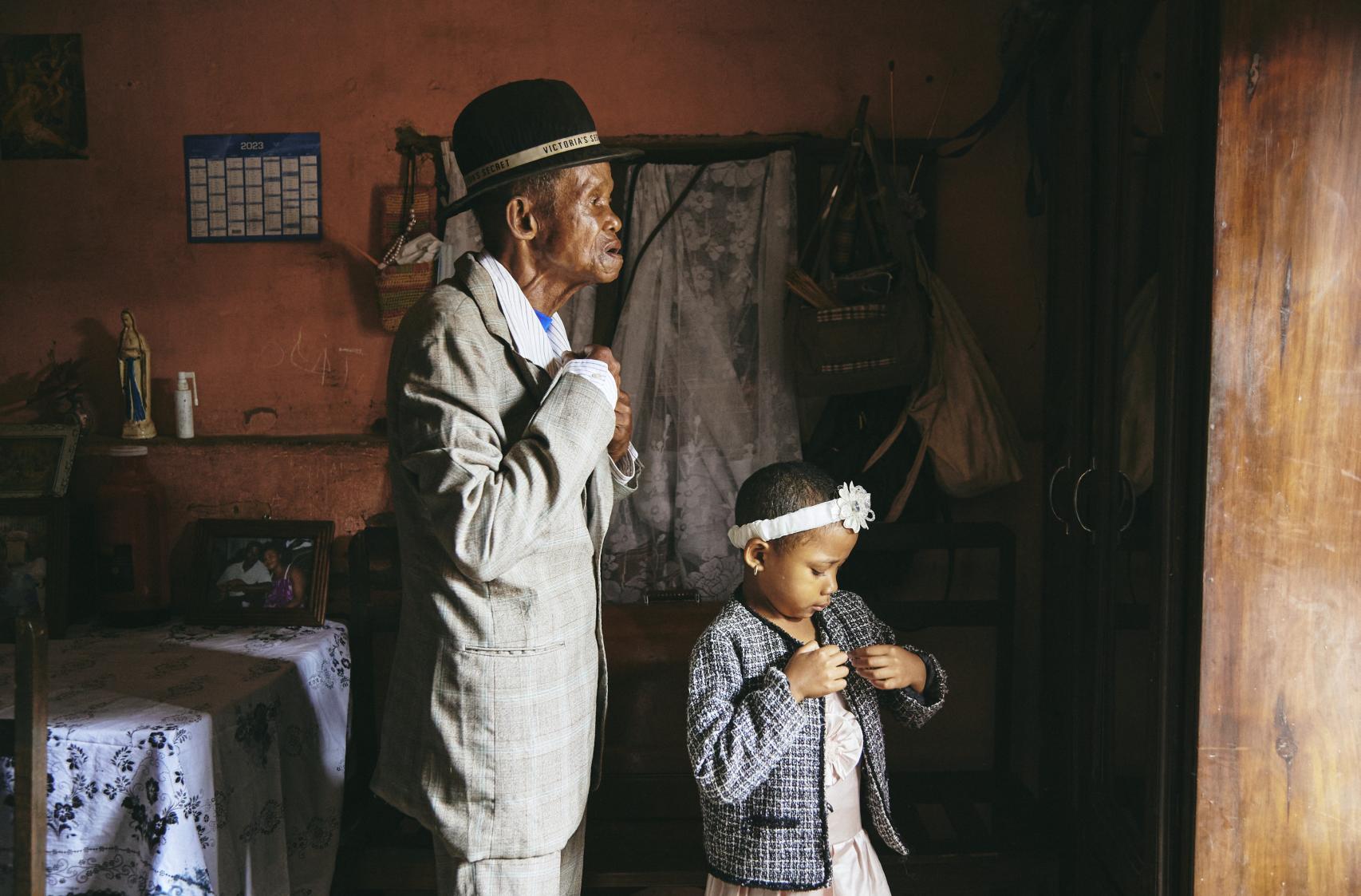 World Press Photo al reportaje Gráfico del Año: 'Valim-babena', de Lee-Ann Olwage, Sudáfrica, GEO