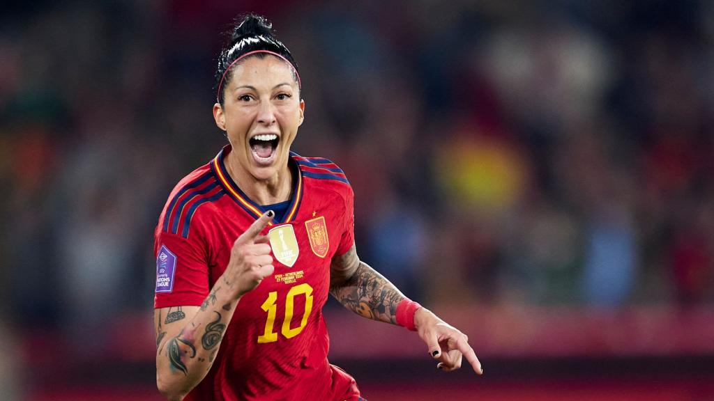 También ha recibido otros nombramientos, como la 'Mejor Jugadora del Año' por The Guardian.