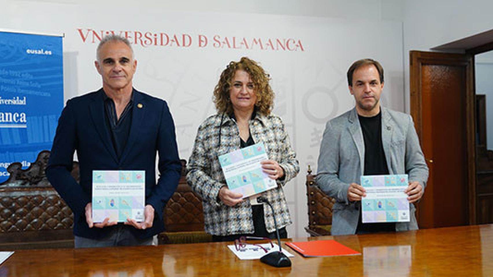 De izquierda a derecha, Jacobo Sanz Hermida, Ana Martín Suárez y Rodrigo Morchón García