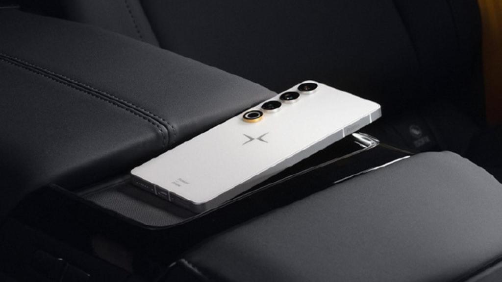 Polestar Phone