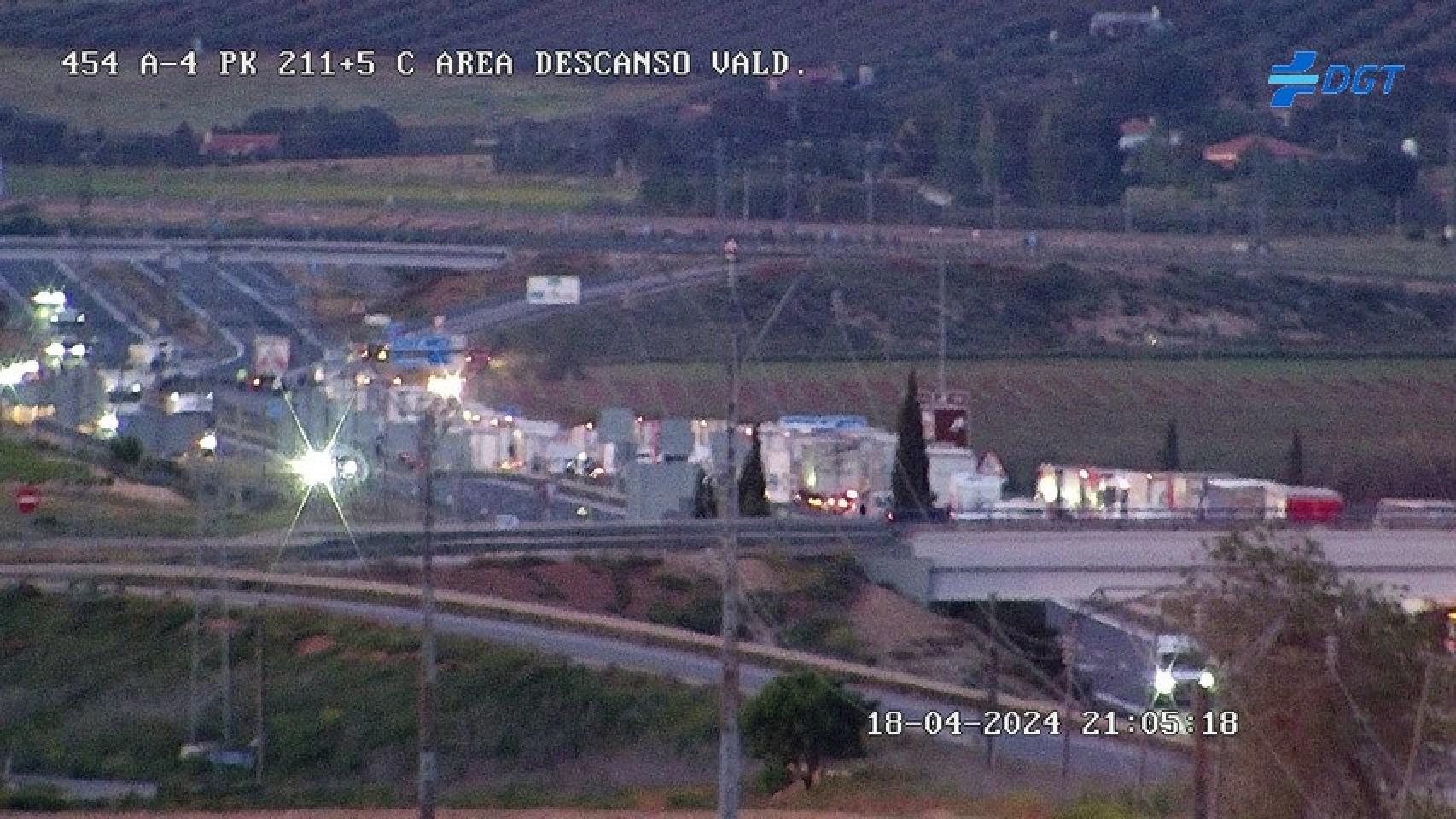 Accidente en la A-4 en Valdepeñas. Foto: DGT.