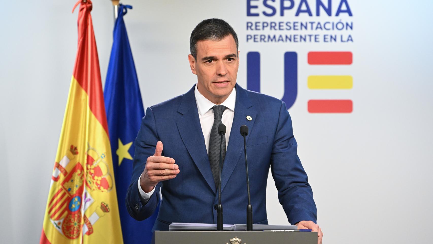 El presidente del Gobierno, Pedro Sánchez, durante su rueda de prensa de este jueves en Bruselas