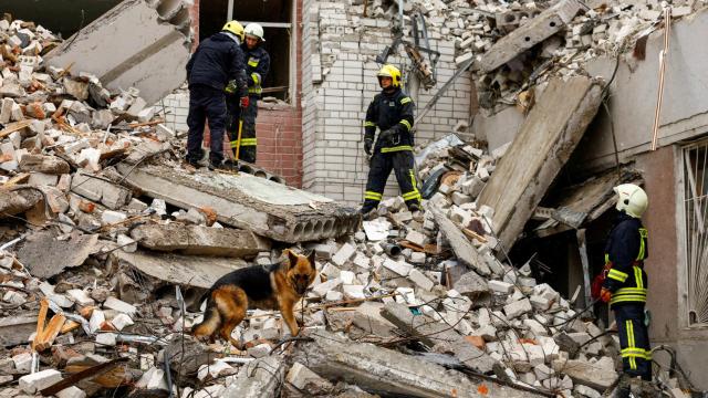 ¿Qué sucede cuando una colmena de drones iraníes ataca tu ciudad? La respuesta está en Ucrania