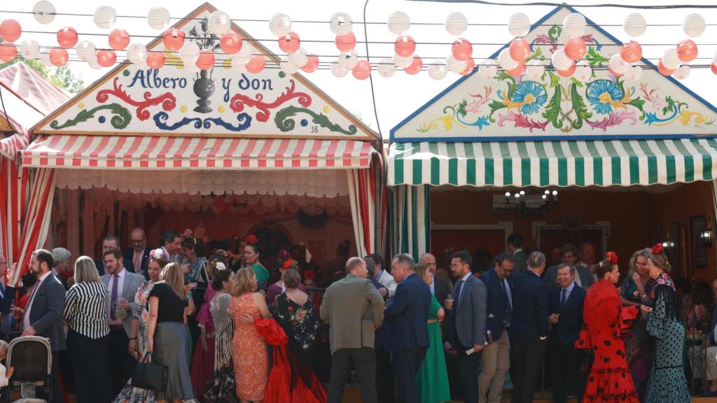 Ambiente en el Real de la Feria de Abril.