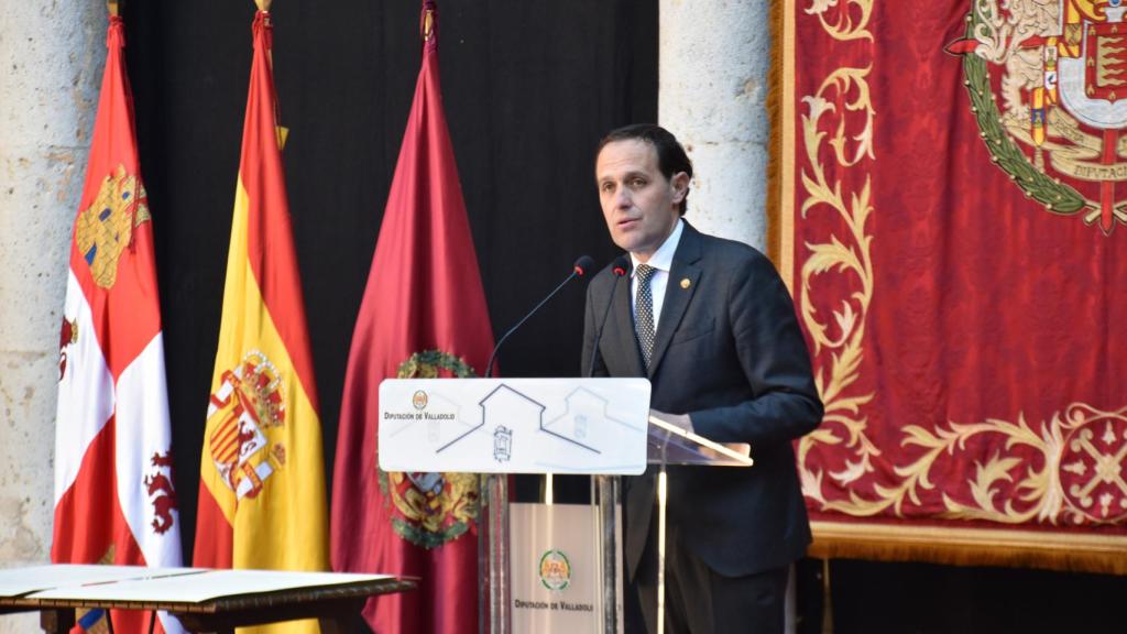 El presidente de la Diputación de Valladolid, Conrado Íscar, en el 30 aniversario del Documento de Valladolid