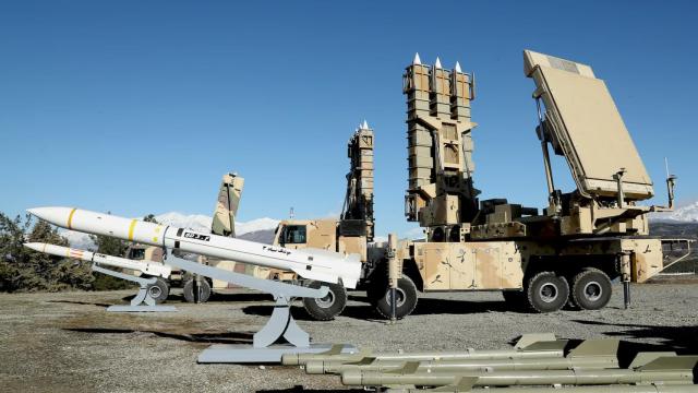 El sistema de defensa aérea de largo alcance Arman