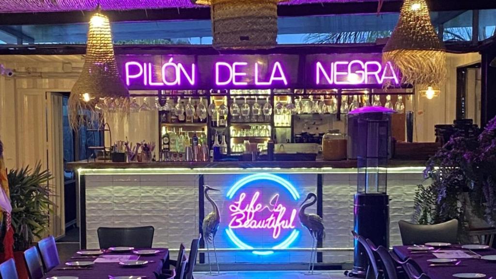 Interior de uno de los locales del Pilón de la Negra.