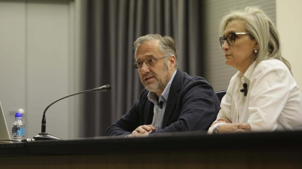 Carlos Pollán, presidente de las Cortes, en la Jornada Conmemorativa del día del español