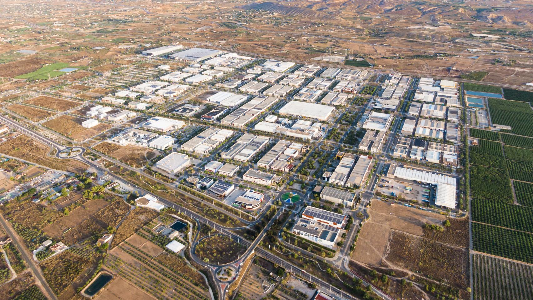 El Consell creará una Mesa interdepartamental de suelo industrial de la Comunitat Valenciana