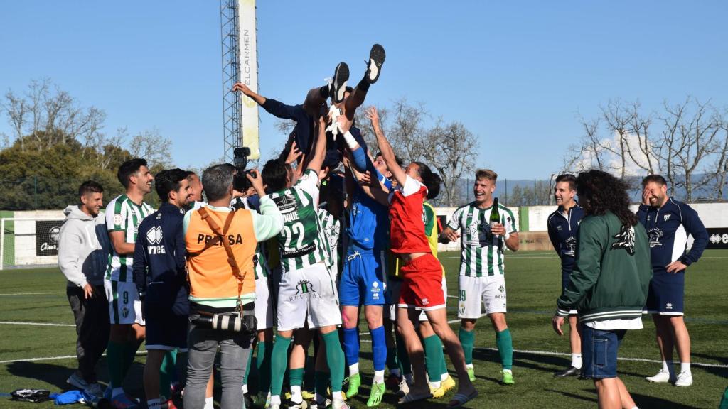 Celebración de la clasificación para playoff a lo grande