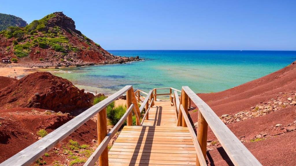 Imagen de una playa de Menorca.