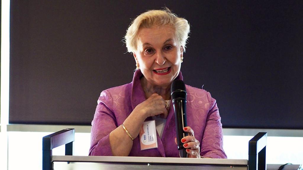Carmen Quintanilla.