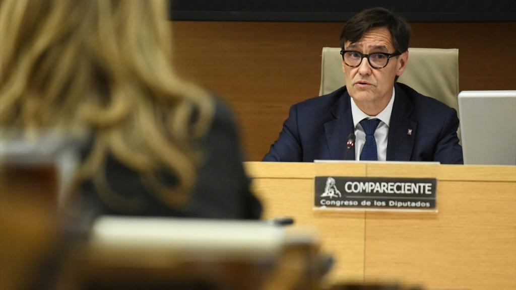 El exministro de Sanidad y líder del PSC, Salvador Illa, este lunes en la Comisión sobre mascarillas en el Congreso.