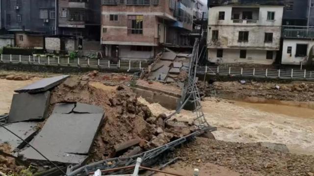 Fuertes lluvias en Cantón, China.