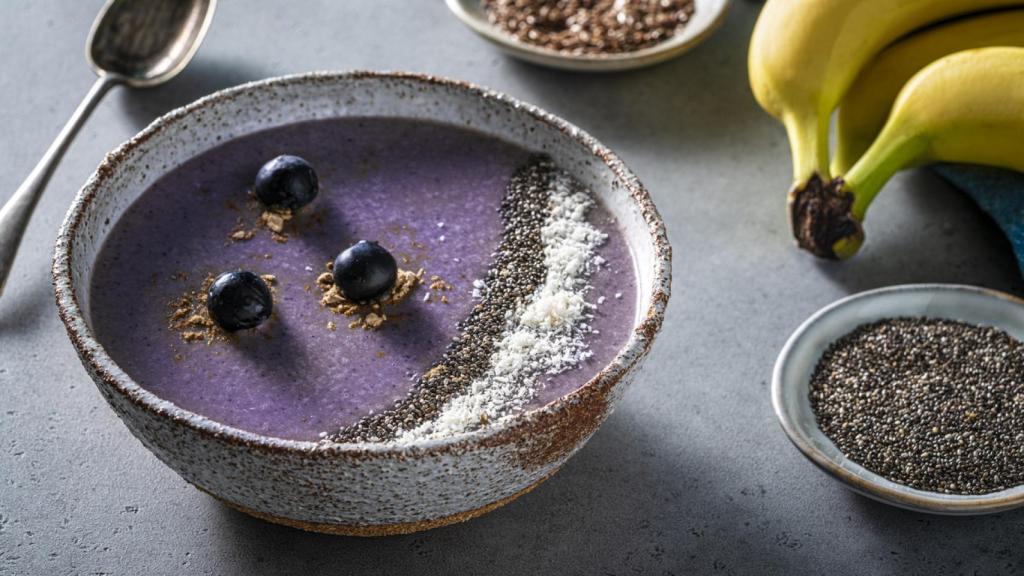 Batido de arándanos con chía y maca.