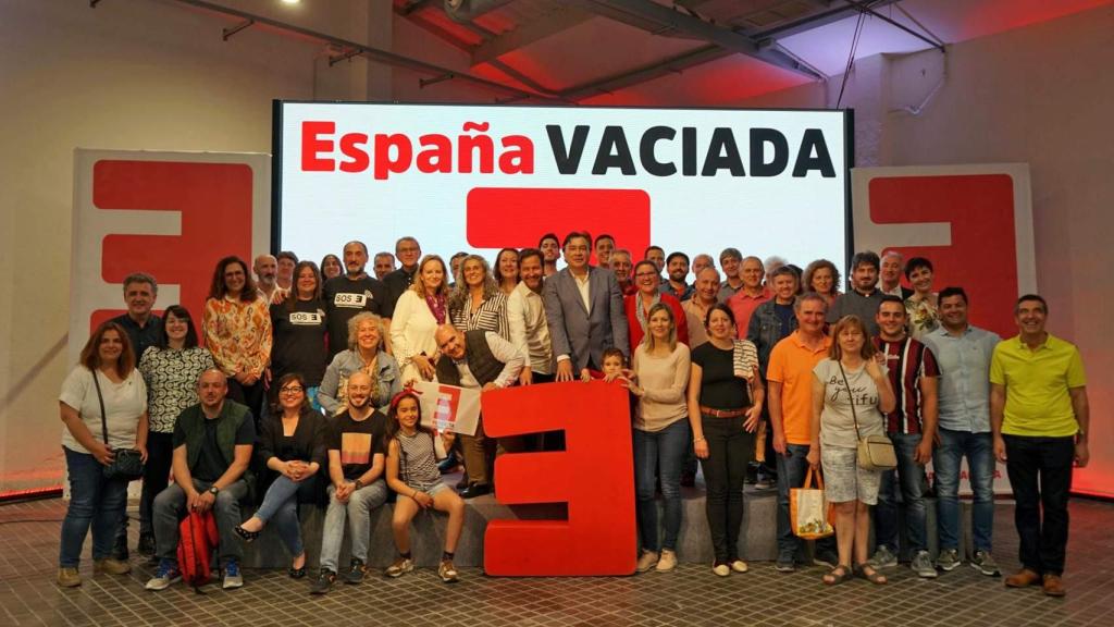 Confederación de la España Vaciada, con Tomás Guitarte en el centro