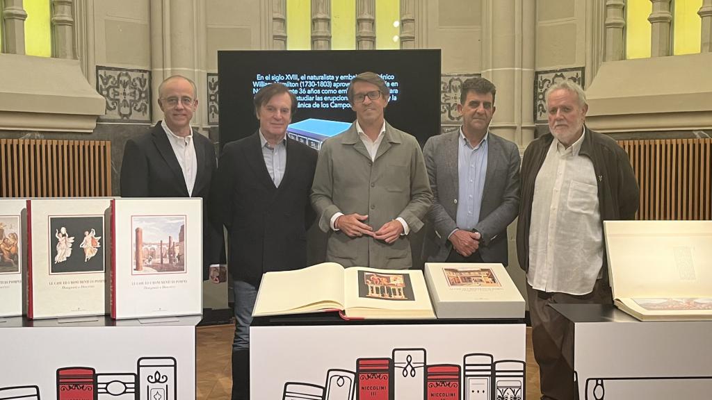 Los ejemplares donados al Marq.