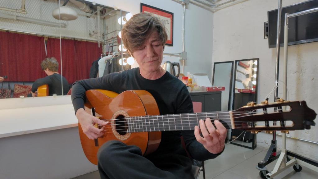 Antonia Jiménez a la guitarra