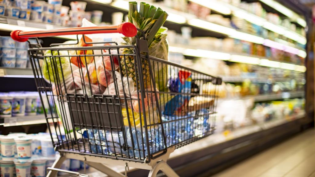 Carro de la compra en el supermercado.