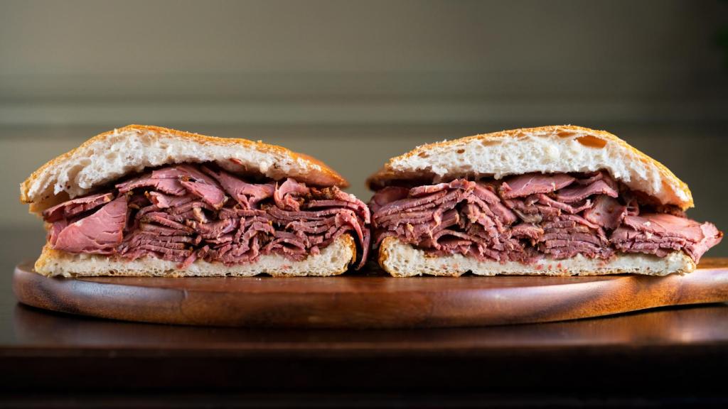 Sandwich de pastrami de Katz.