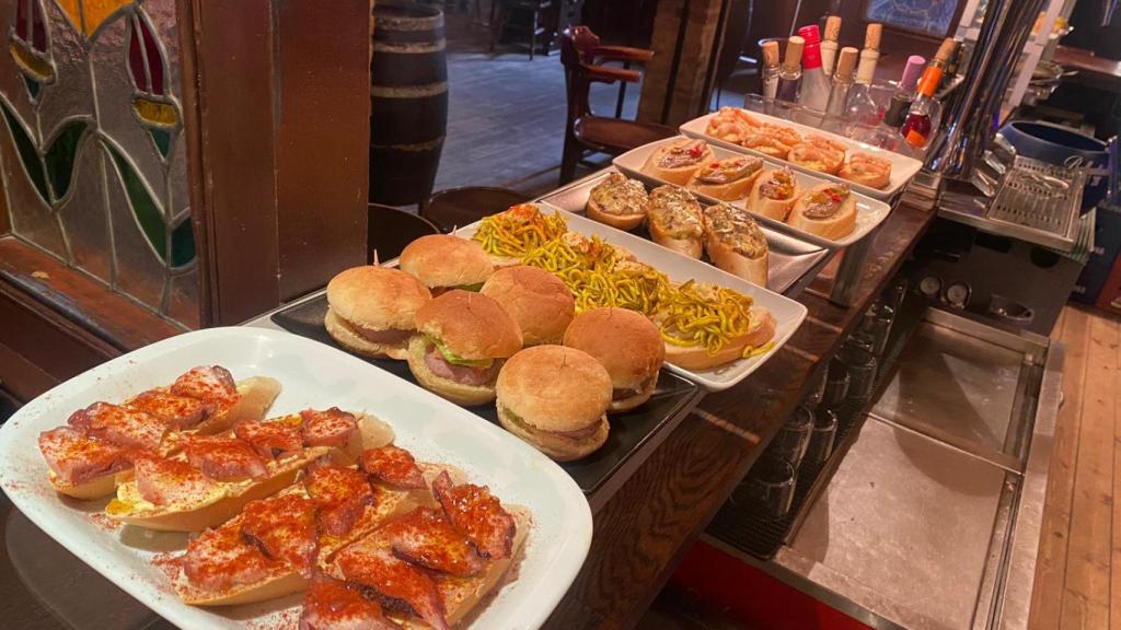 Imagen de las tapas de The Dolphins Tavern