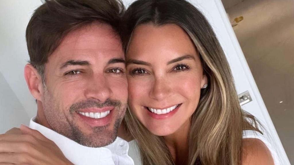 William Levy y Elizabeth Gutiérrez, en una imagen de sus redes sociales.