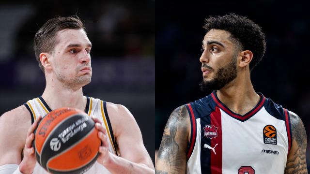 El alero del Real Madrid Mario Hezonja y el base del Baskonia Markus Howard, en el encuentro disputado el 23 de abril de 2024 en los playoffs de la Euroliga