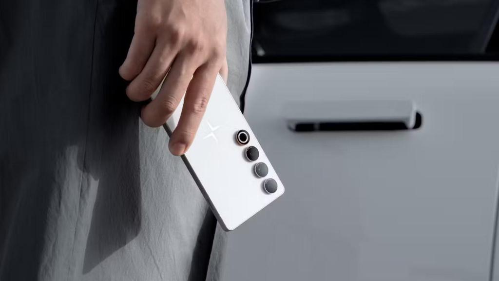 Polestar Phone