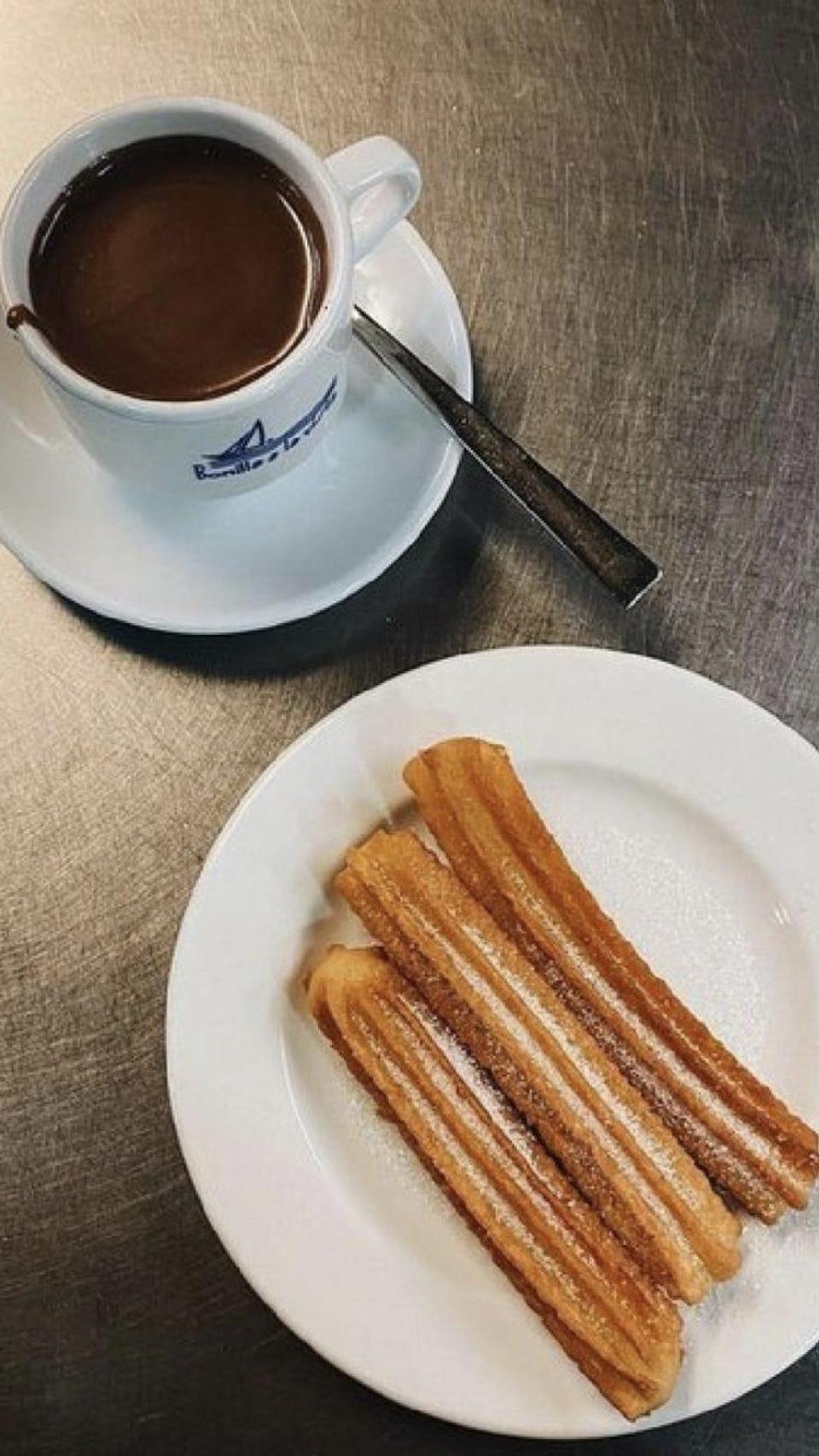 Chocolate con churros Bonilla a la Vista.
